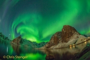 Northerns lights (Aurora borealis) over the mountains of Moskenesoya Northerns lights (Aurora borealis) over the mountains of Moskenesoya